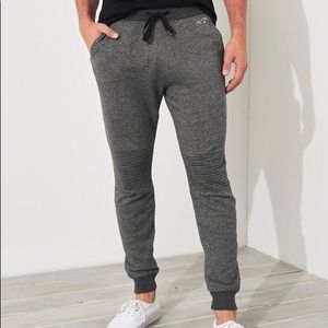 Hollister Men’s Moto Joggers Grey Size XL